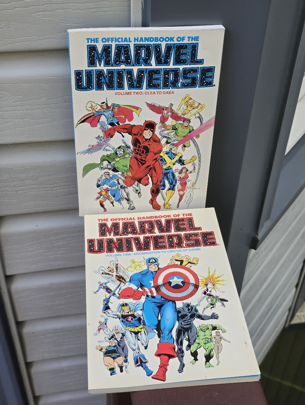 Official Handbook Marvel Book Lot Volume 1-2 Paper Back Copy